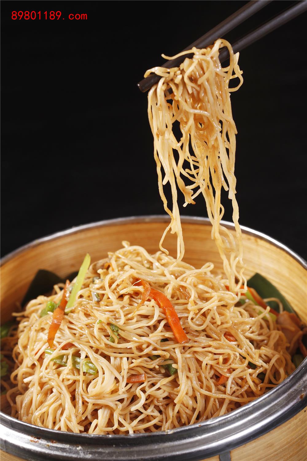 小笼鸡肉蒸面